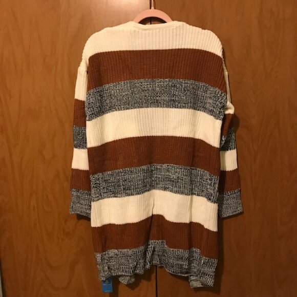 NWT Cupshe Women's Cardigan Sweater Knit Striped Sweater Long Sleeve Size Small - Picture 6 of 11